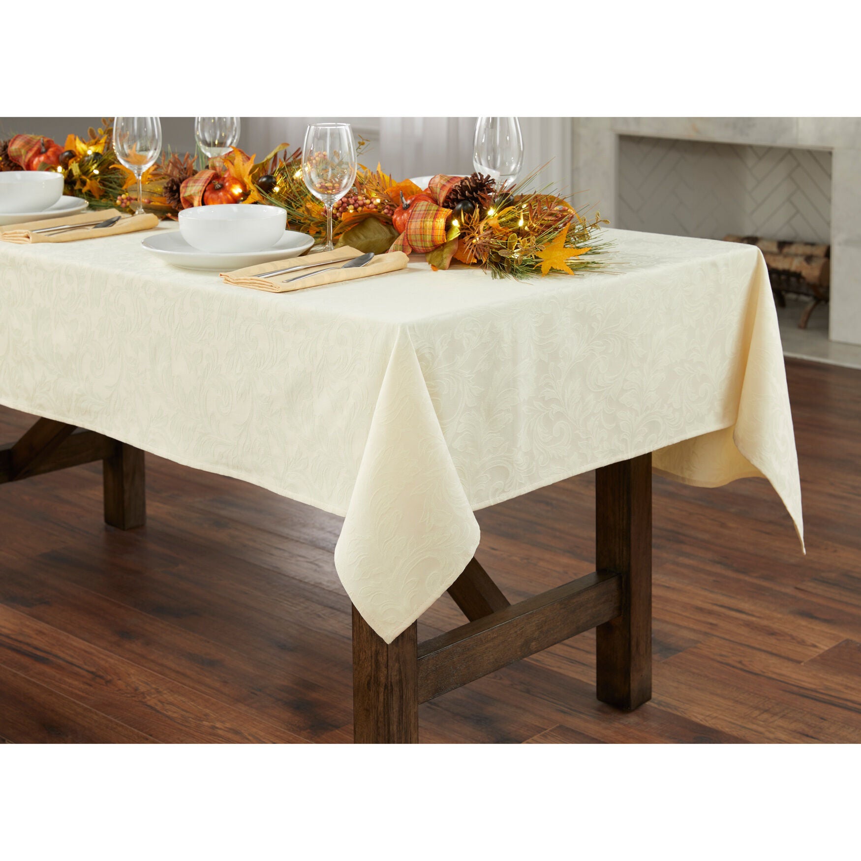 52 X 70 Tableclothnull