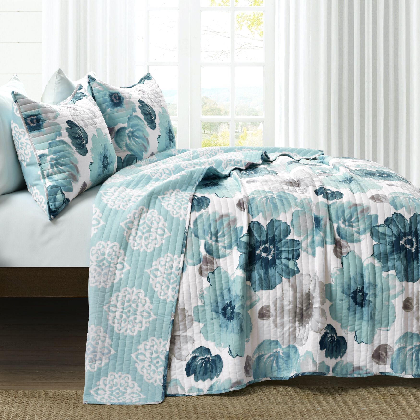 Lush D&eacute;cor Leah Quilt Blue 3Pc Set, , alternate image number 2