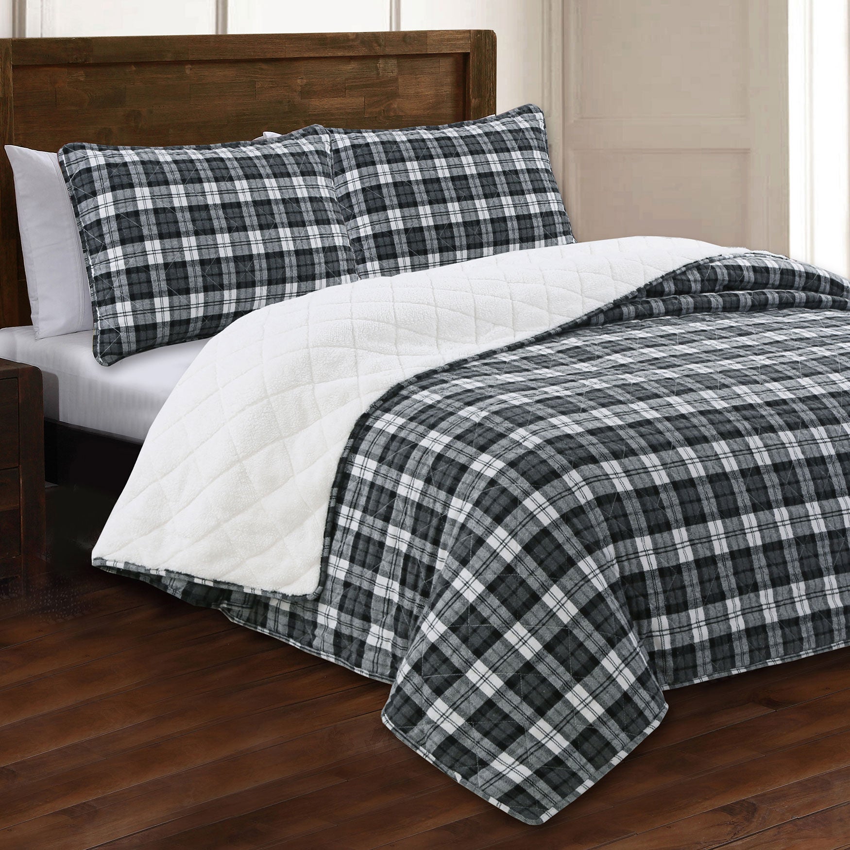 Estate Collection Berkshire Flannel Quilt Set Swimsuits For All