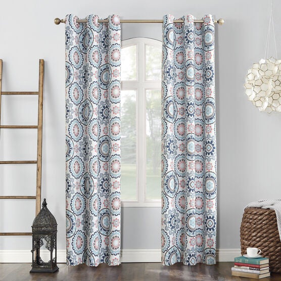 sun zero™ blackout nepal grommet panel, 