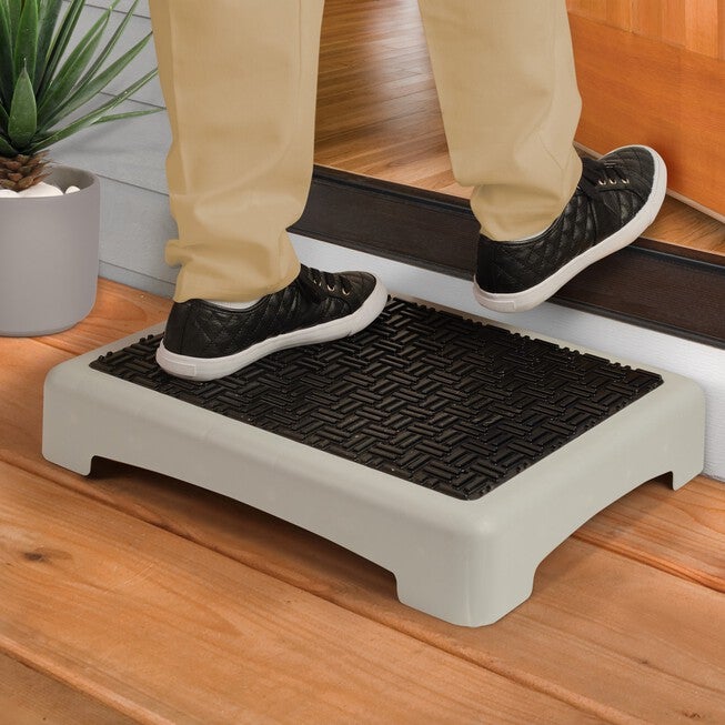 Step Dw 440 lbs. Weight Capacity Non-Slip Outdoor Step | Swimsuits For All