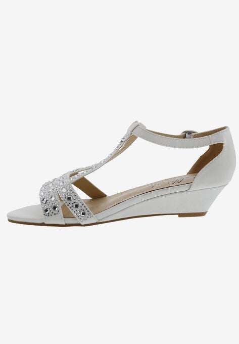Laaris T-Strap Sandal, , alternate image number null
