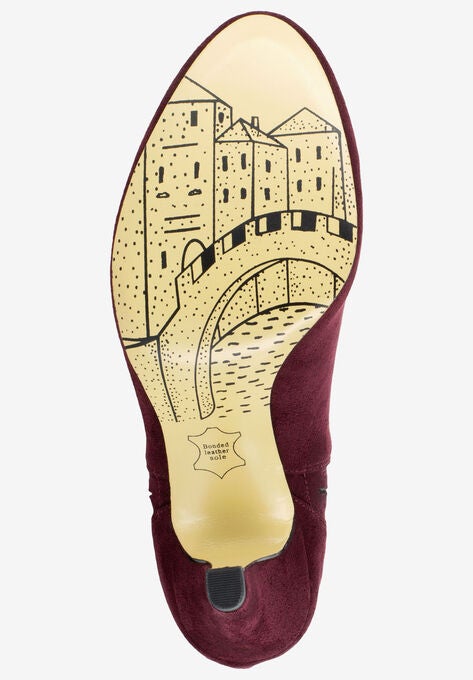 Nella II Bootie , , alternate image number null