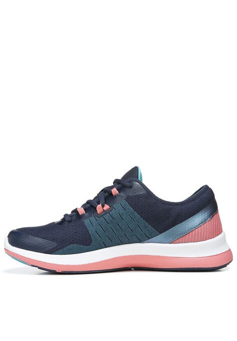 Deft Cross Training Sneaker, , alternate image number null