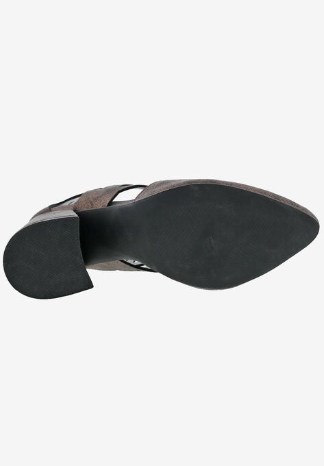 Cleo Pump, , alternate image number null