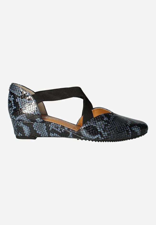 Zeshan Wedge, , alternate image number null