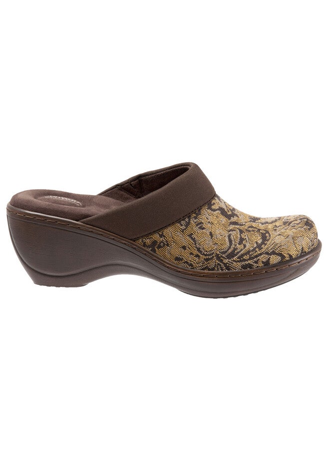 Murietta Slip-Ons by SoftWalk®, , alternate image number null