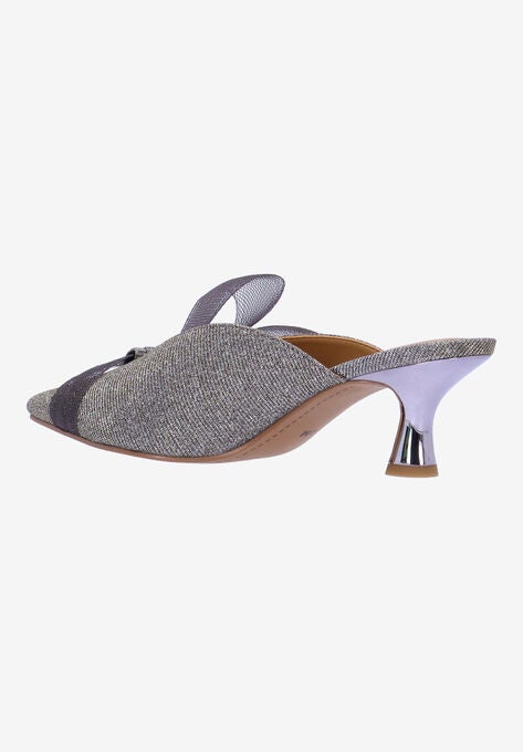 Olivienne Pump, , on-hover image number null