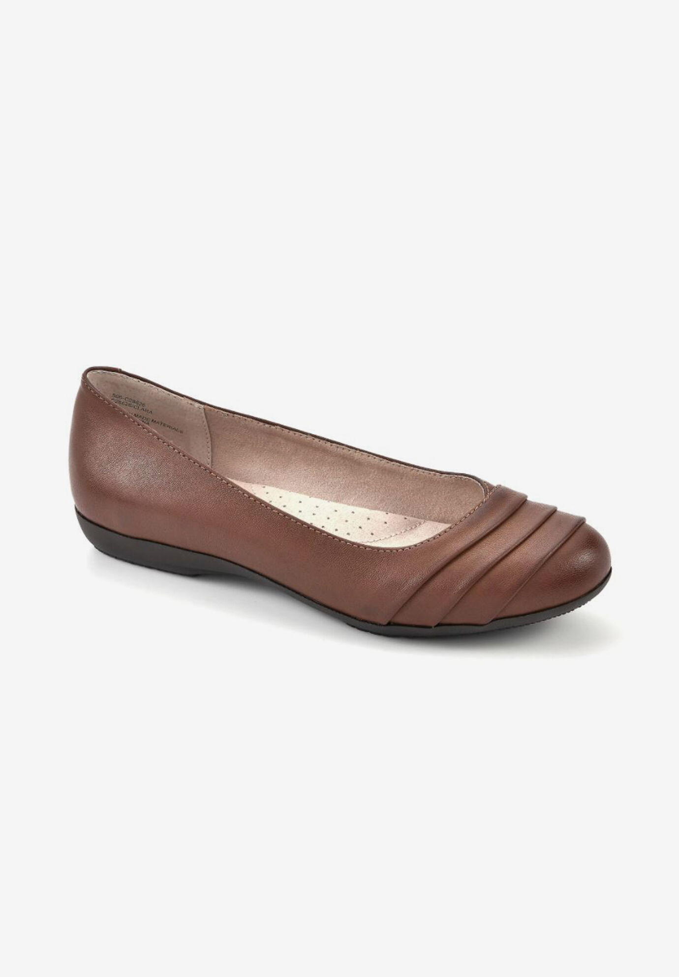 Wide Width Women's Clara Flat by Cliffs in Cognac Burnished Smooth (Size 6 W)