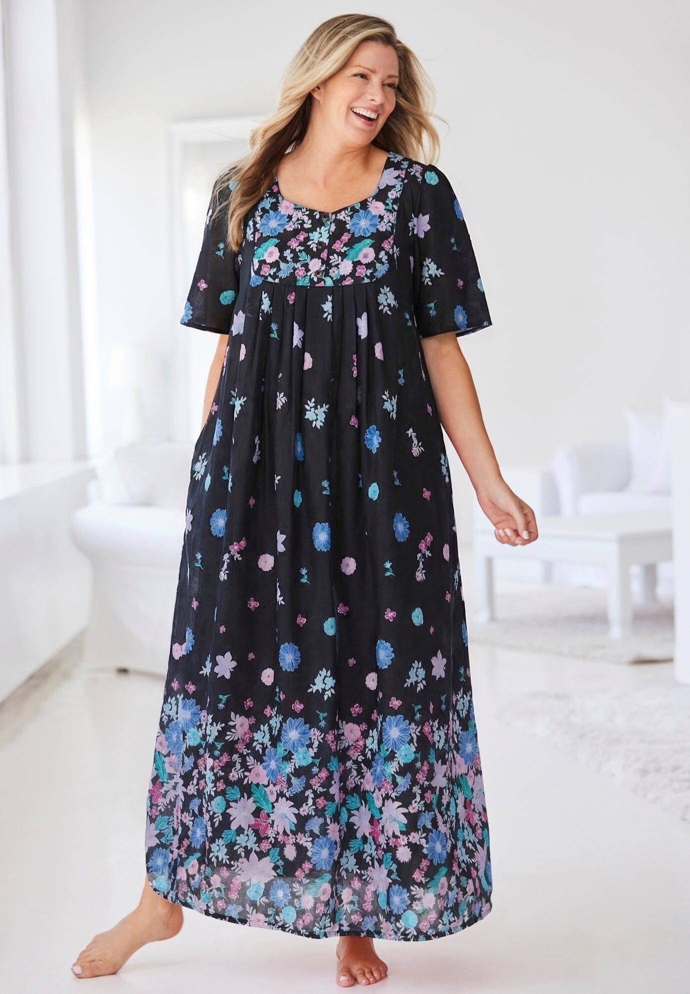 Bib-Front Short Sleeve Maxi Lounger, BLACK BLOSSOMS, hi-res image number 0