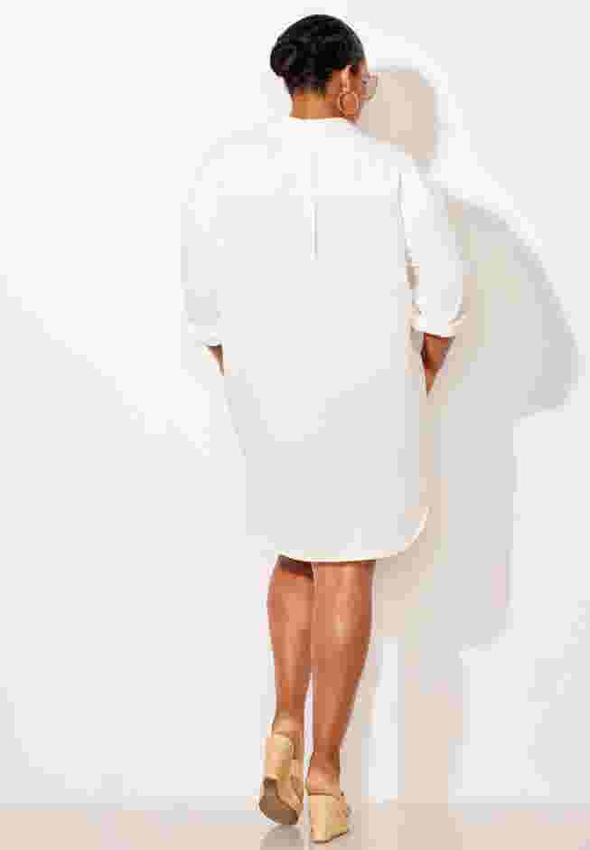 Essential Go-Anywhere Oversized Beach Shirt Cover Up image number 1
