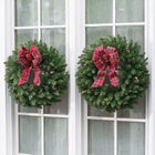 Large Pre-Lit Double-Sided Wreath image number null