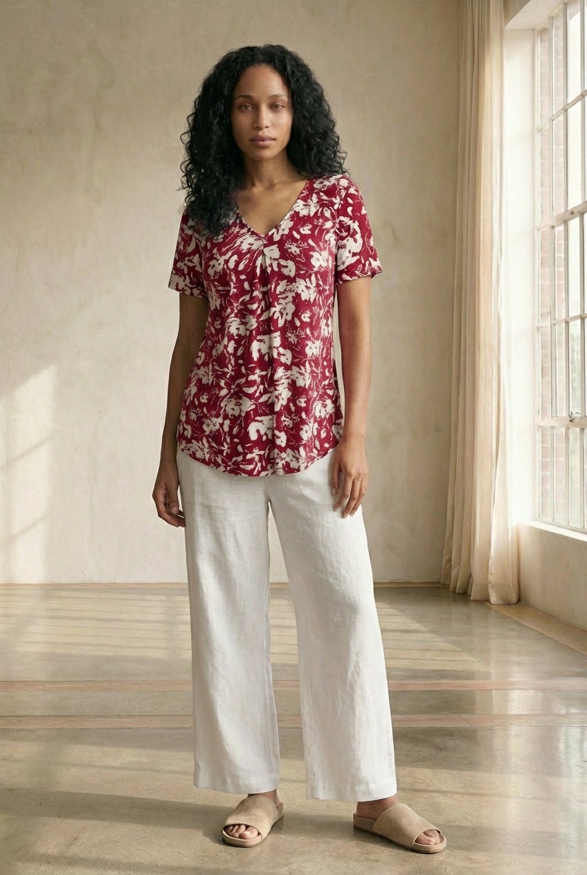 Stretch Jersey Knit V-Neck Inverted Pleat Short Sleeve Tunic image number 2