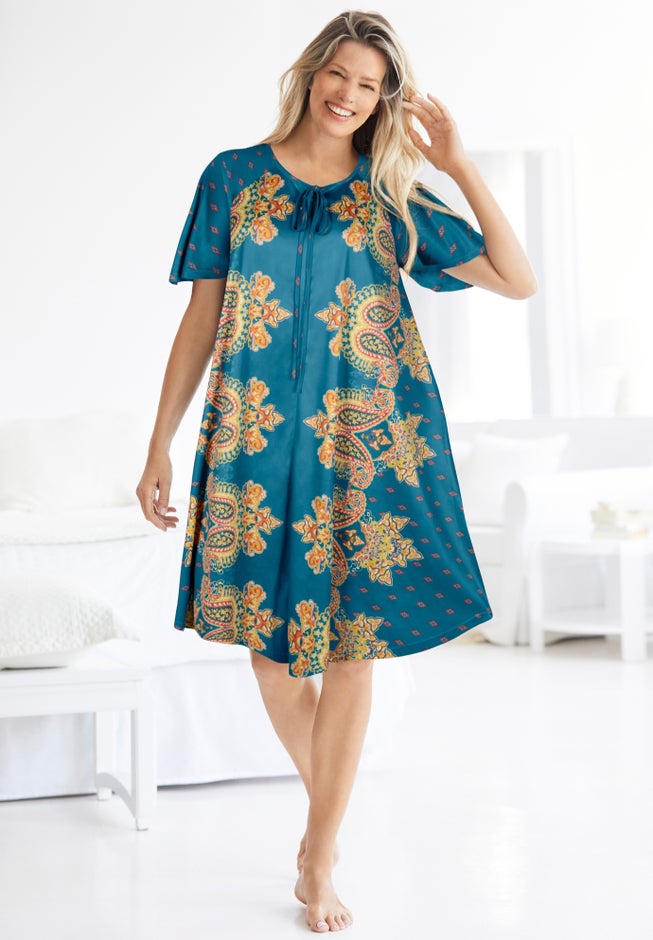 Short Sweeping Printed Lounger image number 4