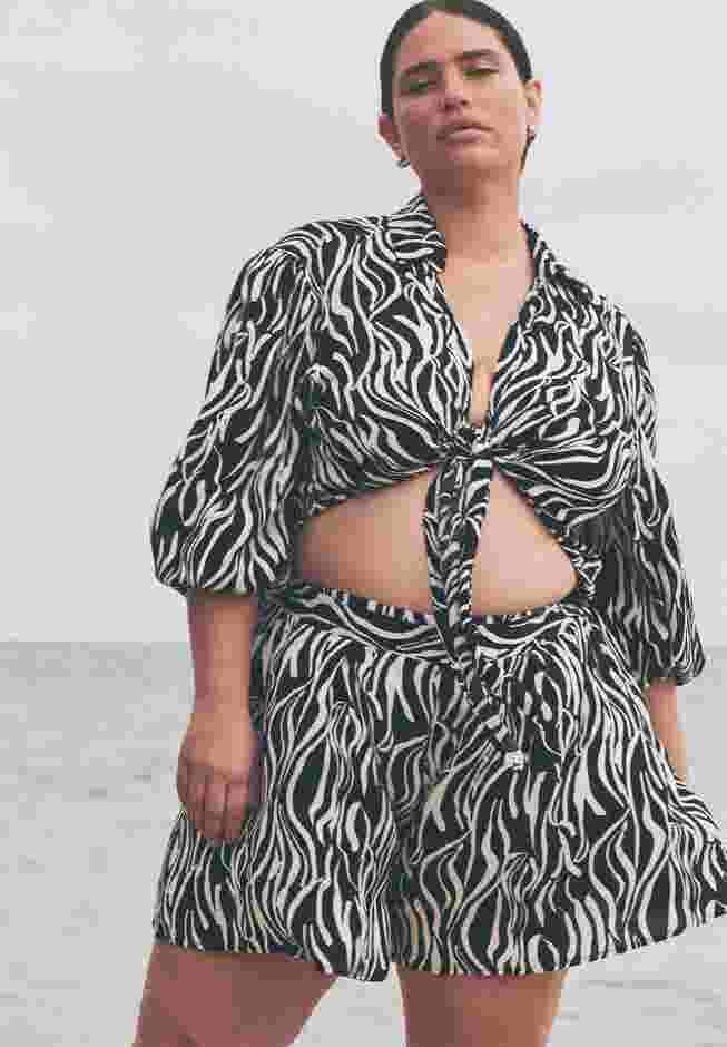 Tie Front Top image number 4