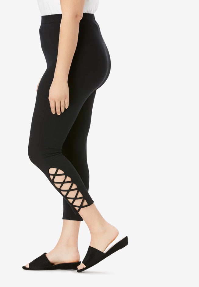 Lattice Essential Stretch Capri Legging image number null