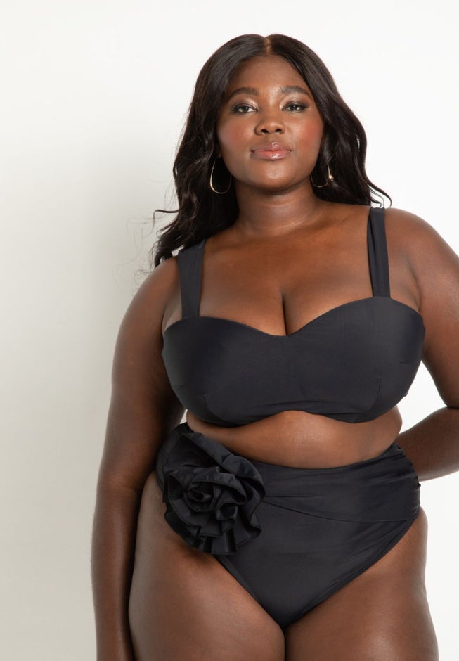 Sweetheart Neckline Bikini Top image number 1