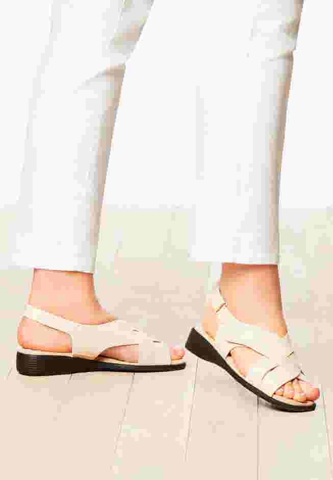 The Kaisley Sandal image number 6