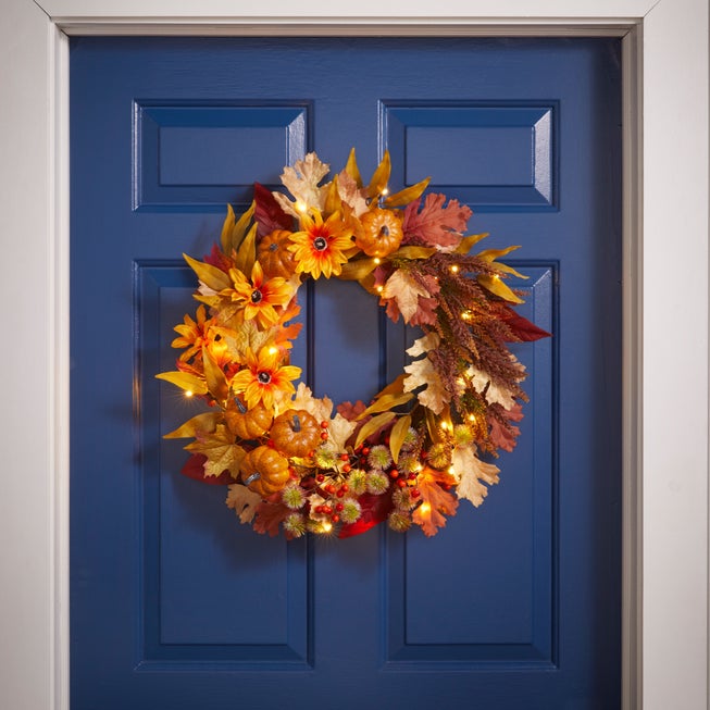 Pre-Lit Harvest Daisy Wreath image number null