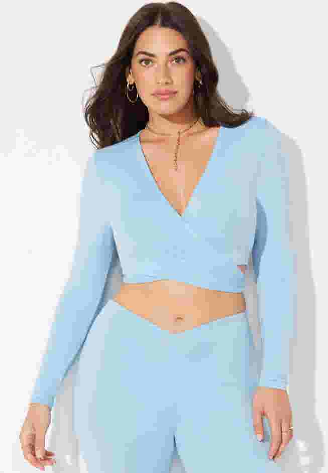 The '70s Tie Front Top image number 5