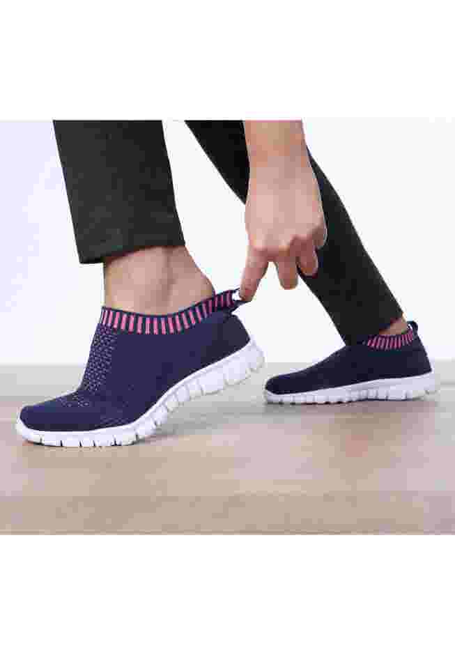 CV Sport Bellamy Slip On Sneaker image number 13