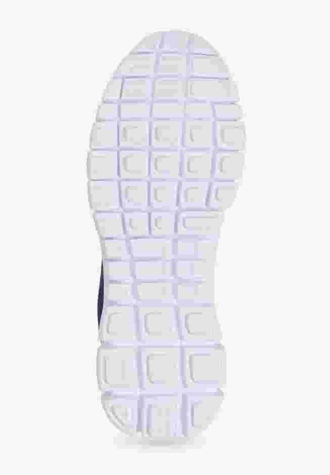 CV Sport Bellamy Slip On Sneaker image number 2