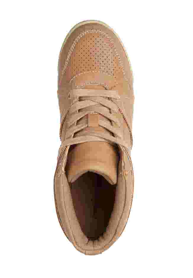 CV Sport Honey Sneaker image number 4