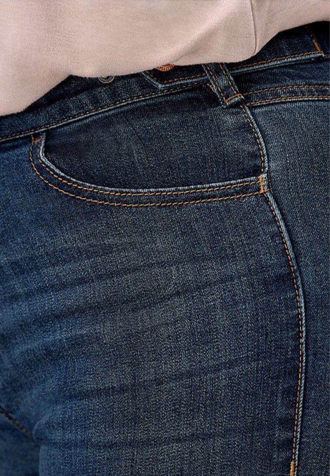 Bootcut Stretch Jeans image number 3