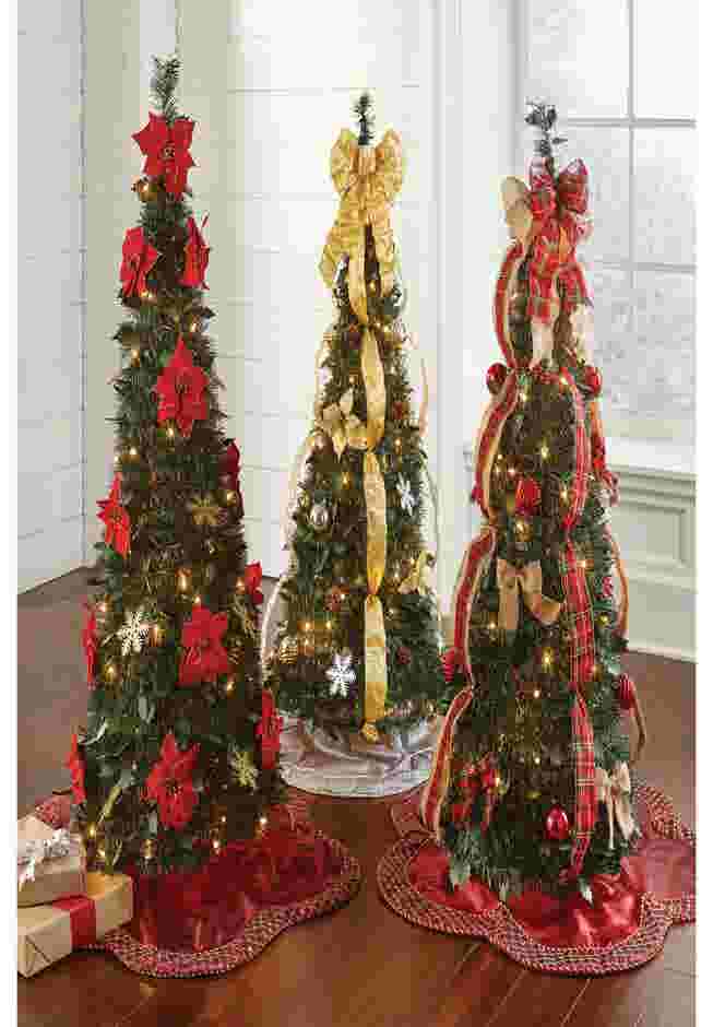 Fully Decorated Pre-Lit 4½’ Pop-Up Christmas Tree image number 3