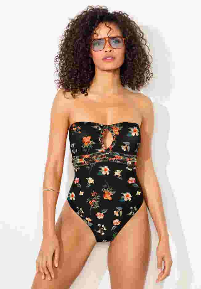 Braided Bandeau One Piece Swimsuit image number 3