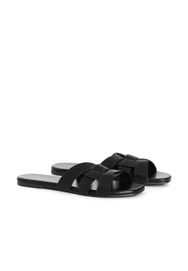 Bex Sandal image number null