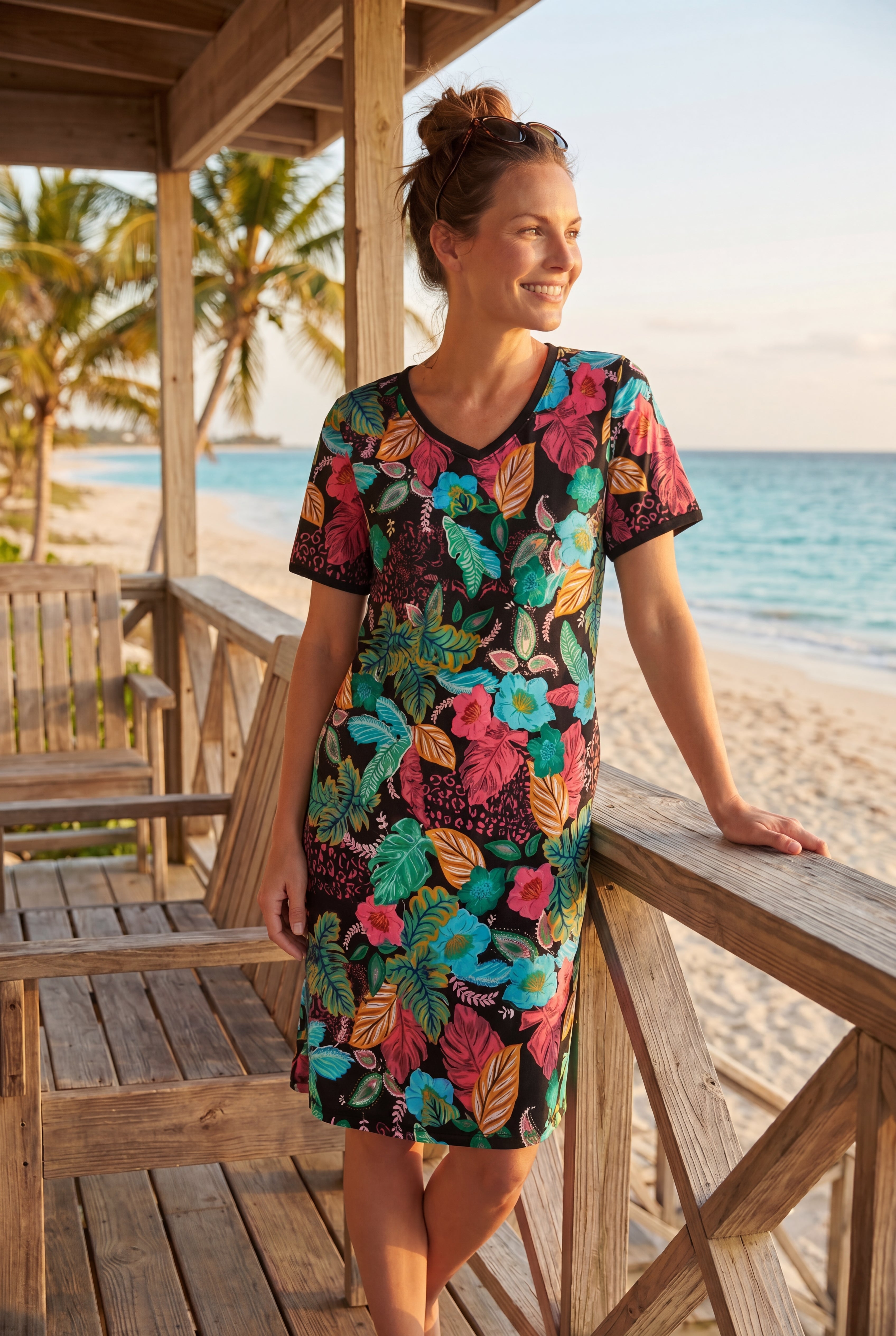 V-Neck Short Sleeve Short T-Shirt Lounger image number 11