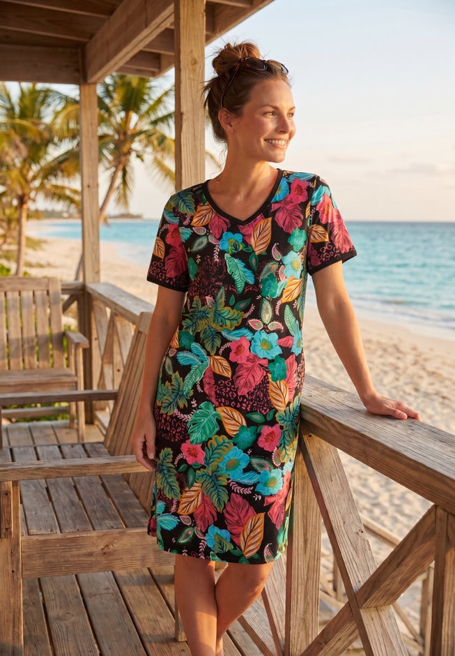 V-Neck Short Sleeve Short T-Shirt Lounger image number 11