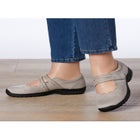 The Keylani Flat image number null