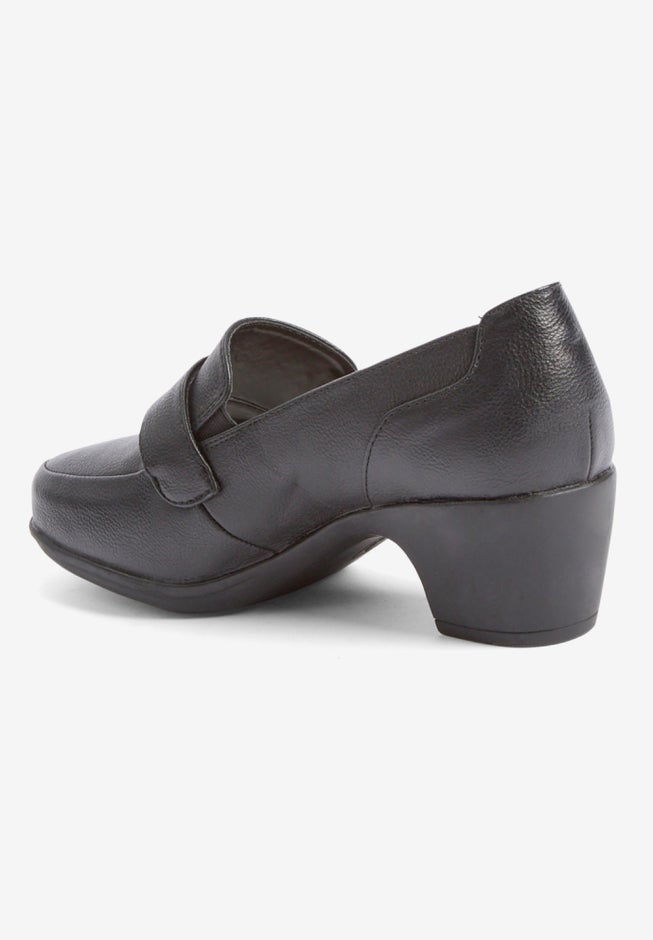 The Maya Slip On Shootie image number 1