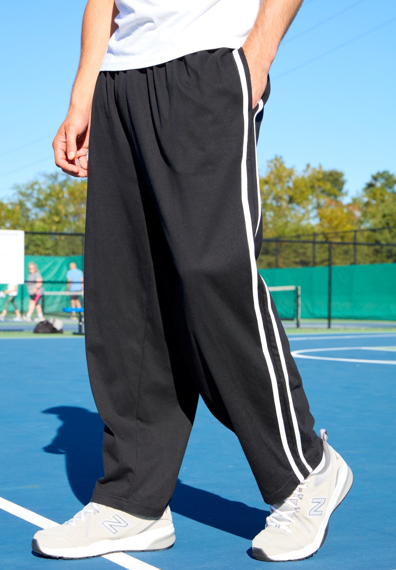 Lightweight Jersey Side-Striped Sweatpants image number 0