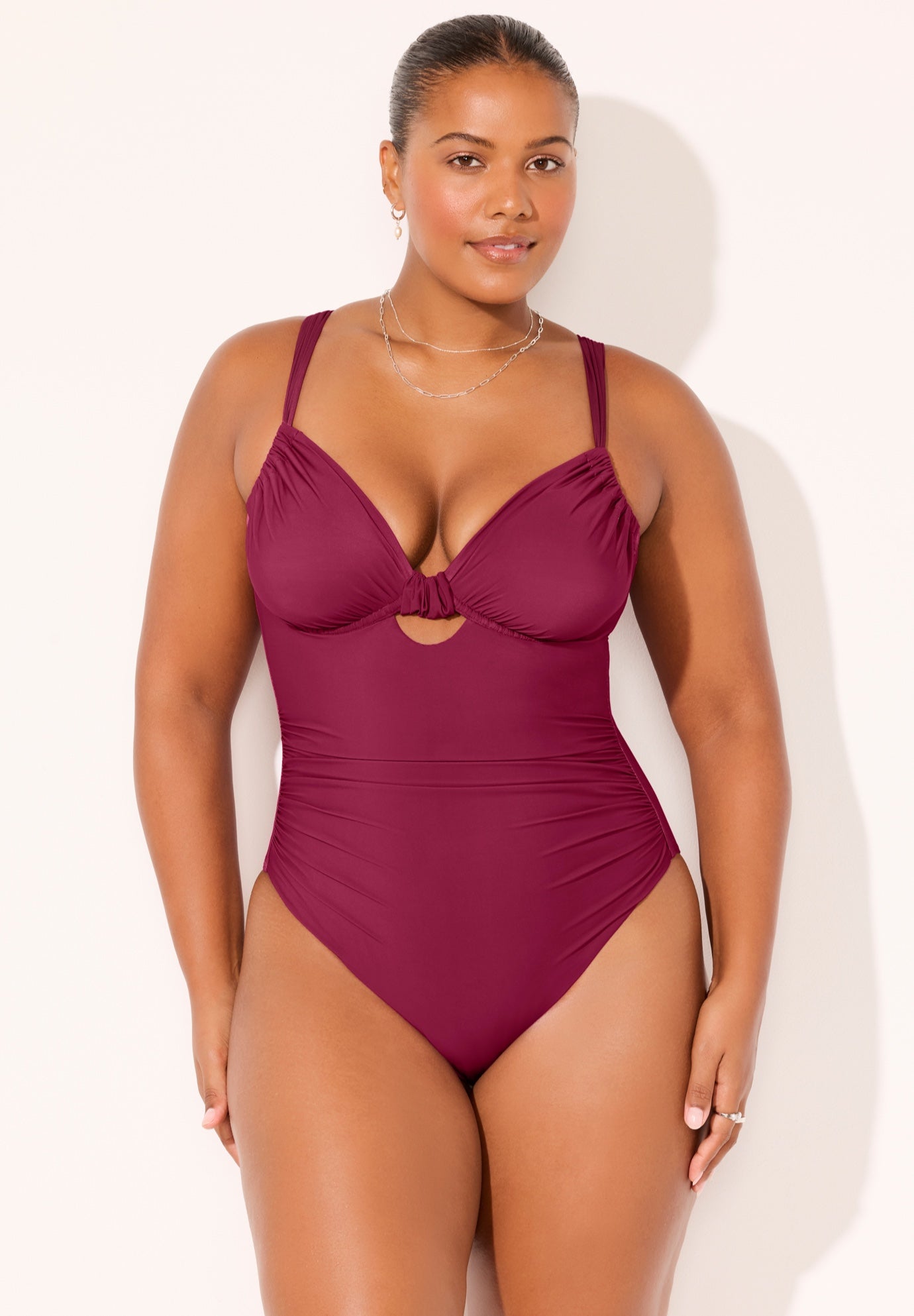 Lightweight Underwire One Piece Swimsuit image number 3